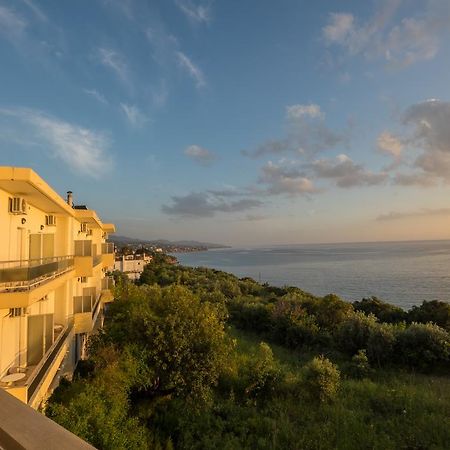 Hotel Panorama كالاماتا المظهر الخارجي الصورة